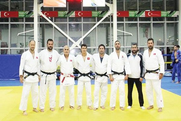 Azerbaycan Ümit ve Genç Milli Judo Takımı Türkiye'de