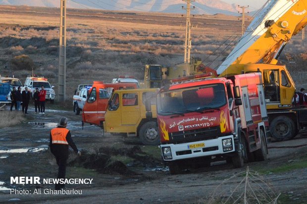 رفع خطر از تریلی حامل گاز آمونیاک در حال واژگونی