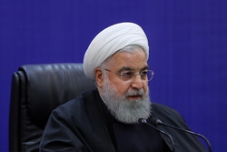 الرئيس روحاني:  أمريكا ليست قوة لا يمكن أن تقهر
