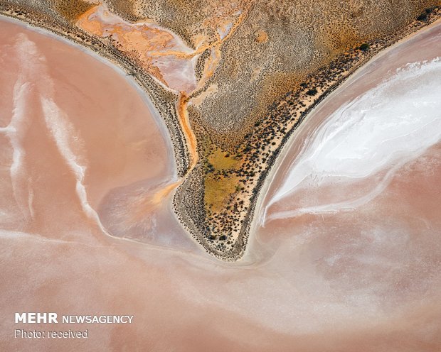 دریاچه های نمک در غرب استرالیا‎
