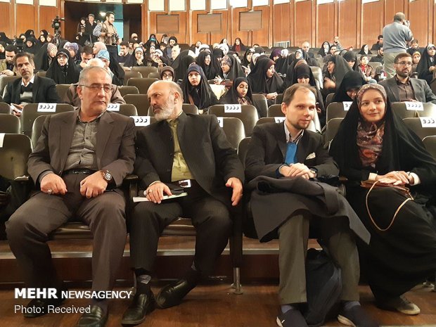 اولین گردهمایی تازه مسلمانان در دانشگاه تهران