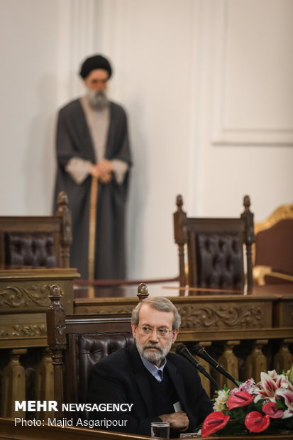 Larijani holds presser