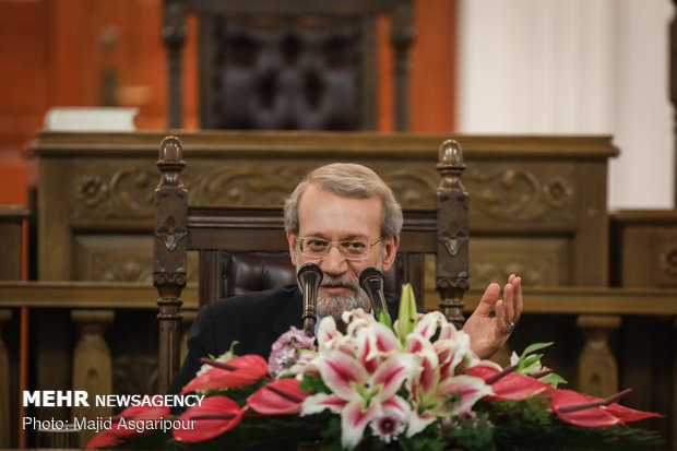 Larijani holds presser