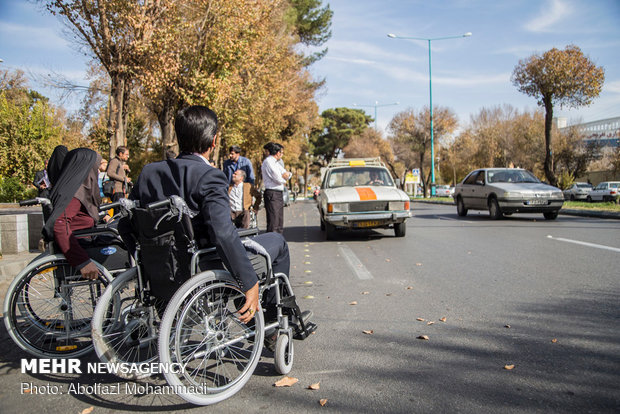 Yadi journalists pay respect to Intl. Day of Persons with Disabilities