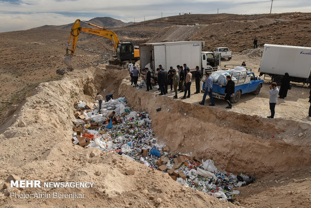 القضاء على 10 اطنان من الادوية المغشوشة في مدينة شيراز 