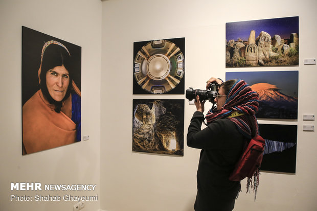 7th Conf. of ’10 Days with Iranian Photographers’ opens in IAF