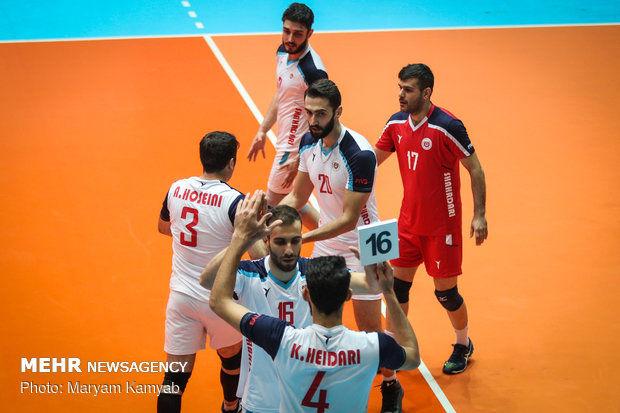 دیدار والیبال سایپا تهران و شهرداری تبریز