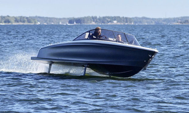 نخستین قایق الکتریکی تندرو دنیا ساخته شد