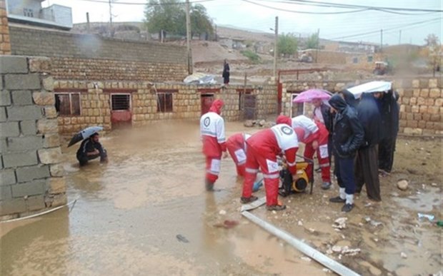 تداوم امدادرسانی به مناطق سیل زده خوزستان/ امدادرسانی به ۱۸۳۰ نفر