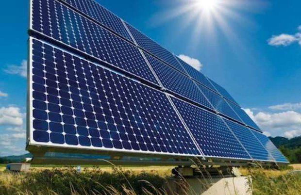 یک سوم ایران ظرفیت نصب پنل خورشیدی دارد/ امکان صادرات برق خورشیدی