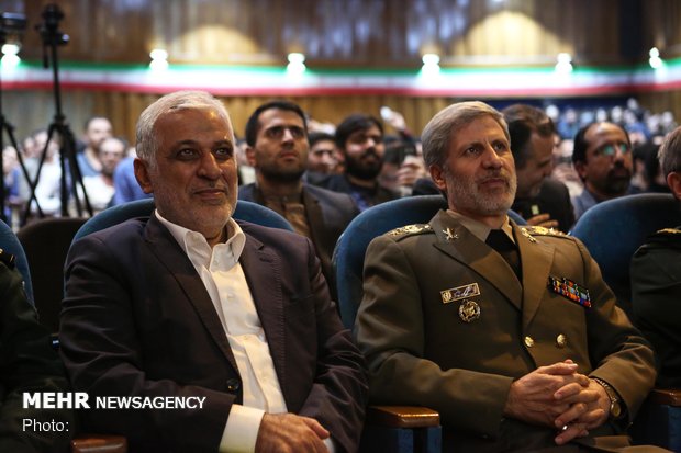 Defense minister’s visit to Malek Ashtar University of Technology