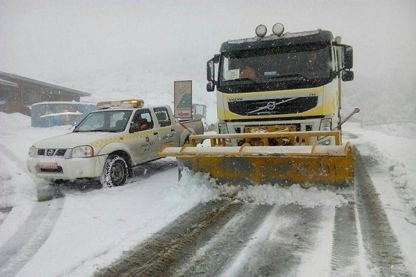 آماده باش ۵۰ نیرو و ۲۸ دستگاه خودروی راهداری رودهن و پردیس