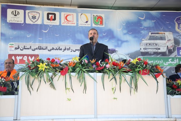 افزایش ایمنی جاده‌های قم در فصل زمستان ضروری است