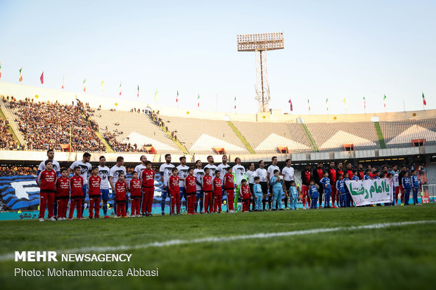 Esteghlal 0 – Padide 0: IPL