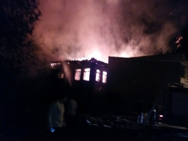 اتصالی سیم برق علت وقوع آتش سوزی در روستای تیک کوهرنگ اعلام شد