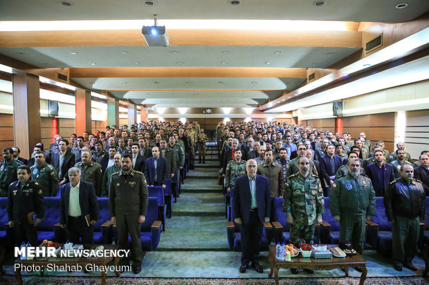 Army Aviation elites meet in Tehran 