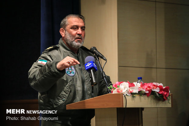 هوانیروز بازی جنگ را تمرین میکند/ راه نفوذ برای دشمن وجود ندارد هوانیروز بازی جنگ را تمرین میکند/ راه نفوذ برای دشمن وجود ندارد
