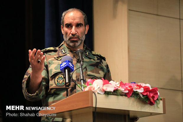 Army Aviation elites meet in Tehran 