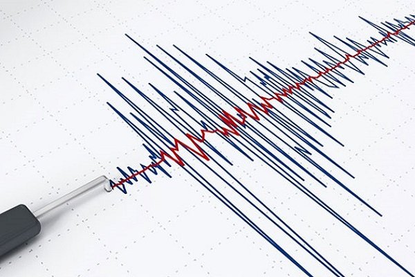 زلزله ۴.۲ ریشتری تازه‌آباد را لرزاند