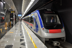 ساخت ۱۵۵ واگن مترو برای تهران