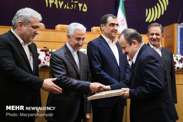 Award ceremony for top Iranian researchers, scientists