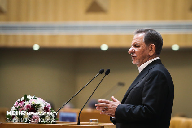 Award ceremony for top Iranian researchers, scientists