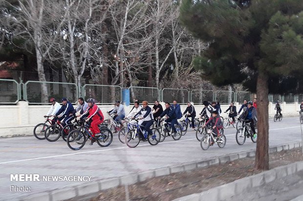 شاهرود پیشگام در تحقق شهر انسان‌محور/تردد ارزان‌ وسریع‌ با دوچرخه