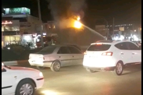 پلیس آتش گرفتن مجسمه آریوبرزن در شهر یاسوج را پیگیری می کند