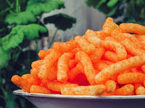 نجات کودک سرابی از مسمومیت پفک آغشته به سم مرگ موش