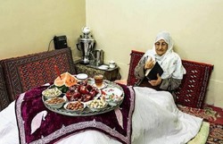 رسوم طولانی ترین شب سال در خراسان جنوبی/هدیه یلدا برای نوعروسان