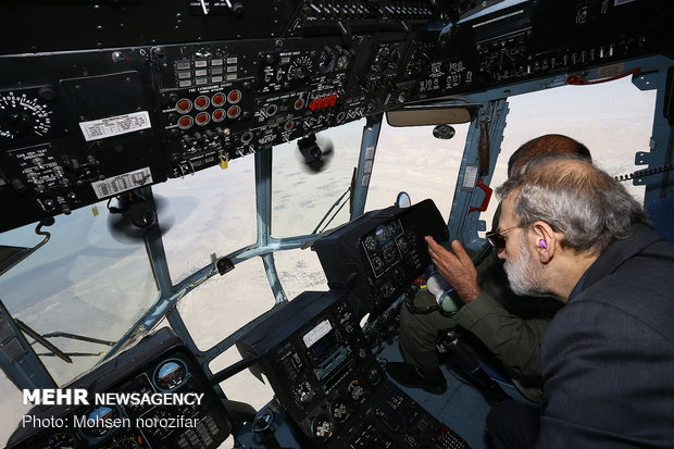 ایرانی پارلیمنٹ کے اسپیکر کا خلیج فارس کے سواحل کا ہوائی دورہ