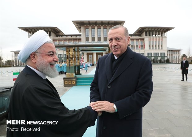 أردوغان يستقبل الرئيس الايراني حسن روحاني بأنقرة