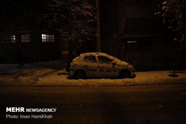 Heavy snowfall in Hamedan