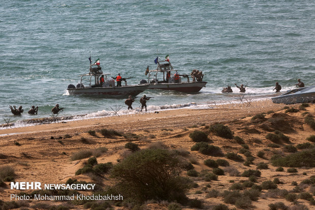 VIDEO: 'Great Prophet-14' military drill in south of Iran