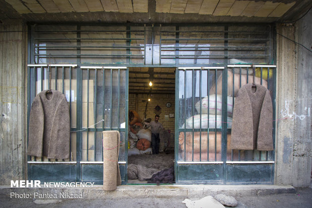 Wet felting in Shahr-e Kord