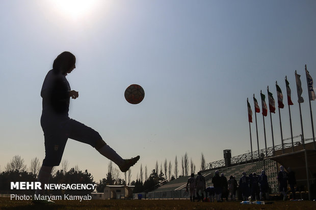 تیم ملی فوتبال زنان ایران در رده هفتادم جهان باقی ماند