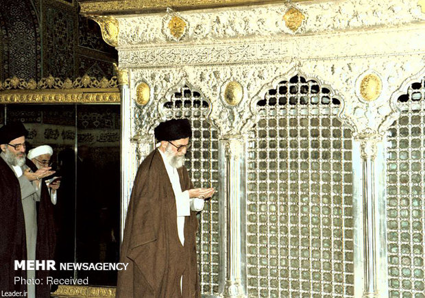 Photos of Islamic Revolution Leader with late Ayatollah Shahroudi