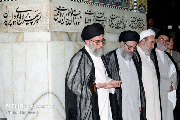 Photos of Islamic Revolution Leader with late Ayatollah Shahroudi