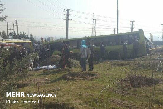 Bus crash in north of Tehran