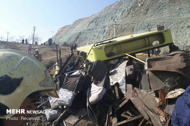 Bus crash in north of Tehran