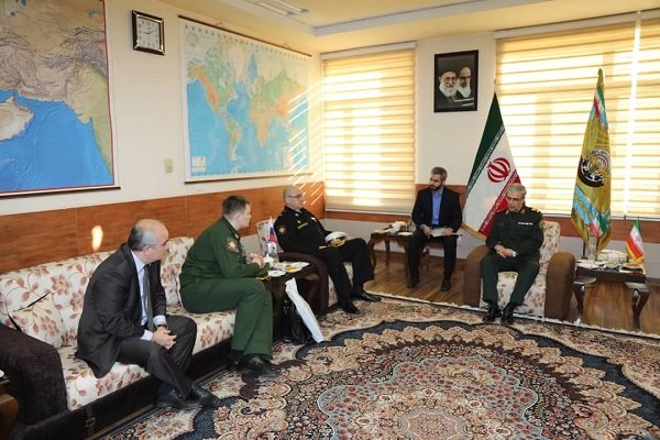 Bagheri calls for closer coop. between Iran, Russia armed forces