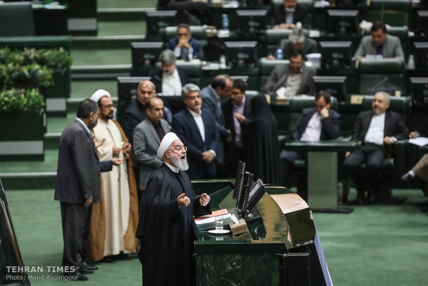 Rouhani submits budget bill to Majlis
