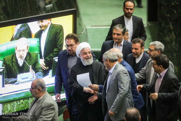 Rouhani submits budget bill to Majlis