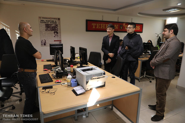 Tehran Times, Xinhua sign co-op agreement