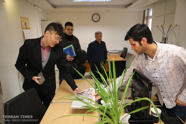 Tehran Times, Xinhua sign co-op agreement