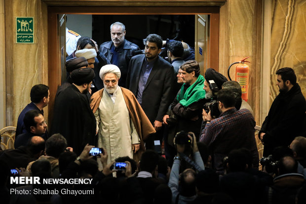 مراسم وداع با پیکر آیت‌الله هاشمی شاهرودی