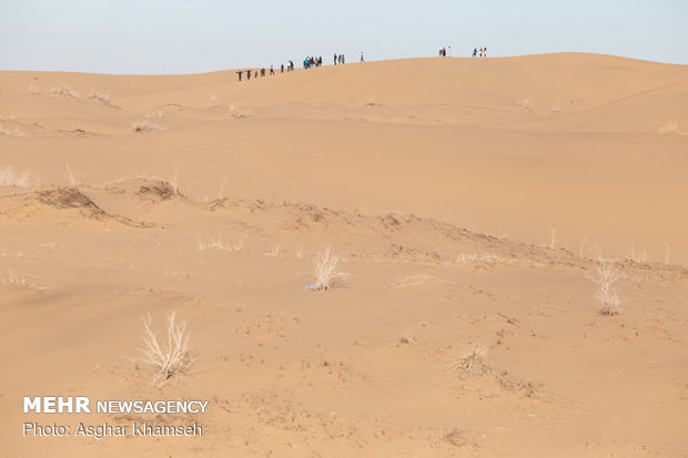 Abuzeydabad desert tour