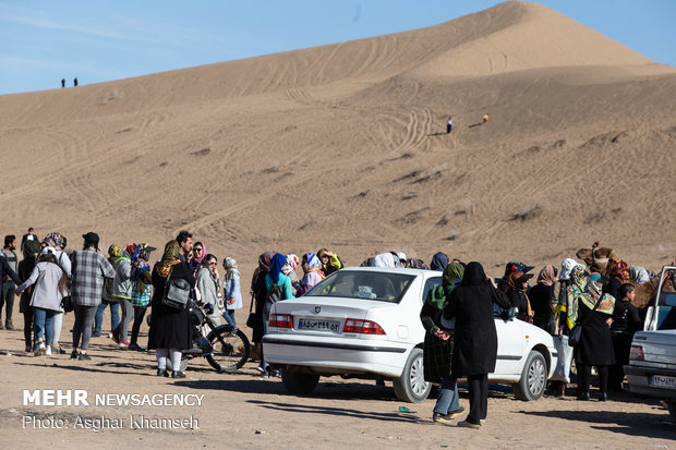 Abuzeydabad desert tour