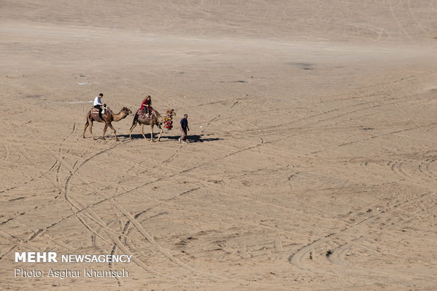 Abuzeydabad desert tour