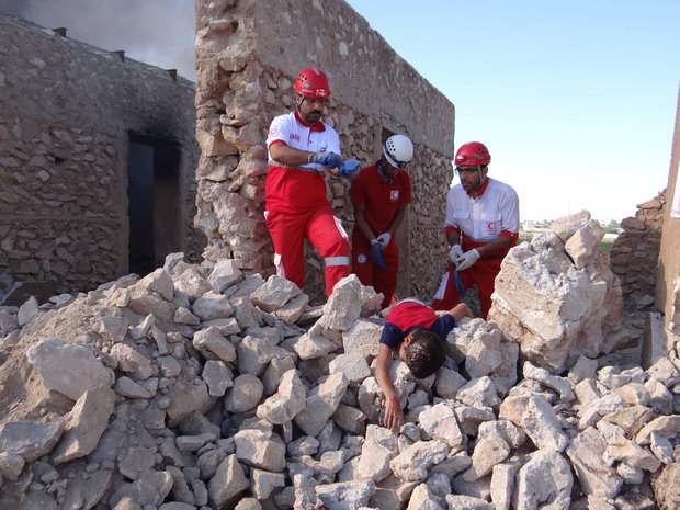 اعزام تیم های ارزیاب به کانون زلزله دوگنبدان